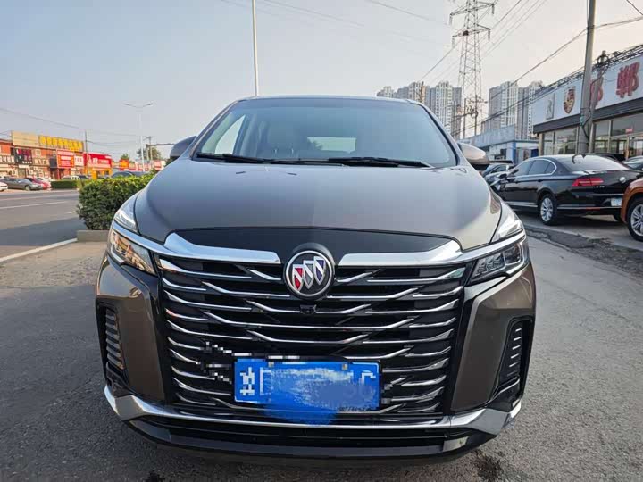 Фото 2 - Buick GL8 ES