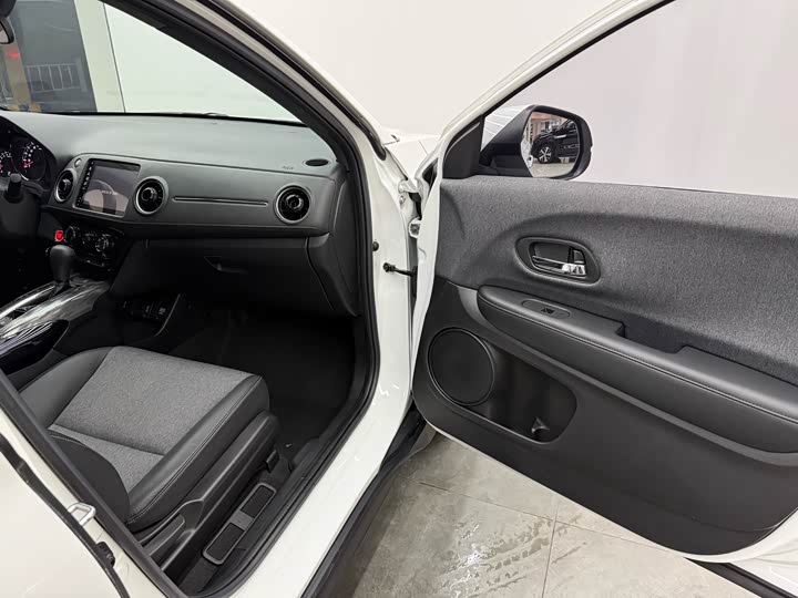 Фото 7 - Honda XR-V