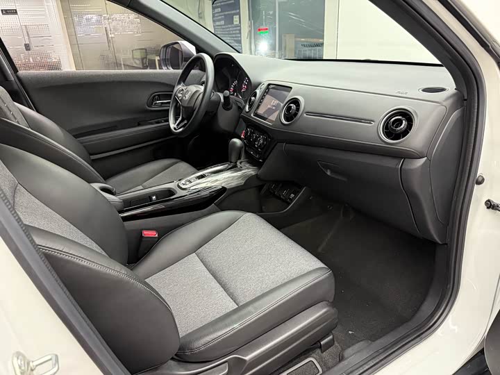 Фото 8 - Honda XR-V