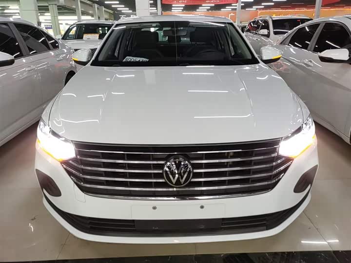 Фото 3 - Volkswagen Lavida