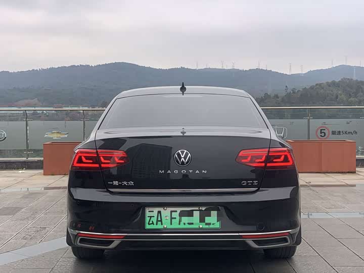 Фото 5 - Volkswagen Magotan GTE Hybrid