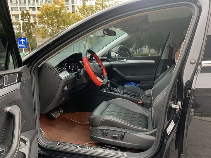 Фото 7 - Volkswagen Magotan GTE Hybrid