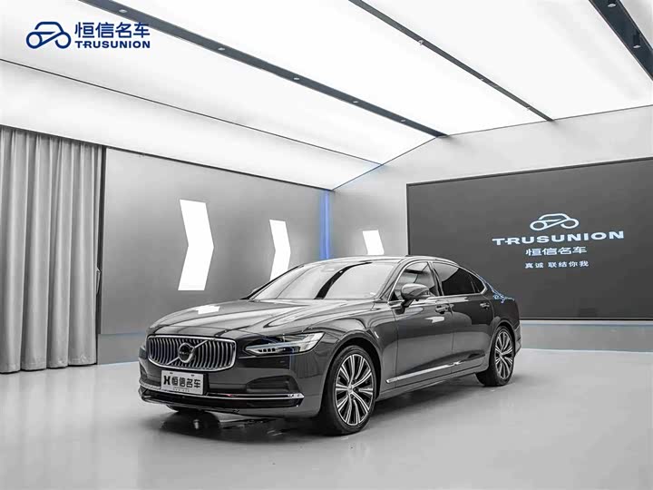 Фото 3 - Volvo S90