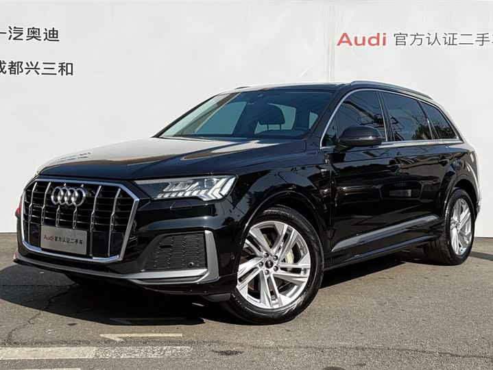 Фото 1 - Audi Q7