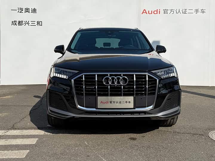 Фото 2 - Audi Q7