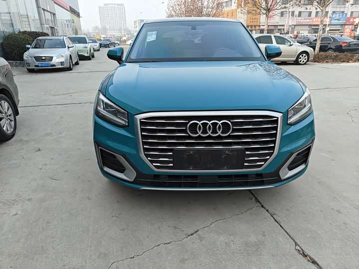 Фото 2 - Audi Q2L