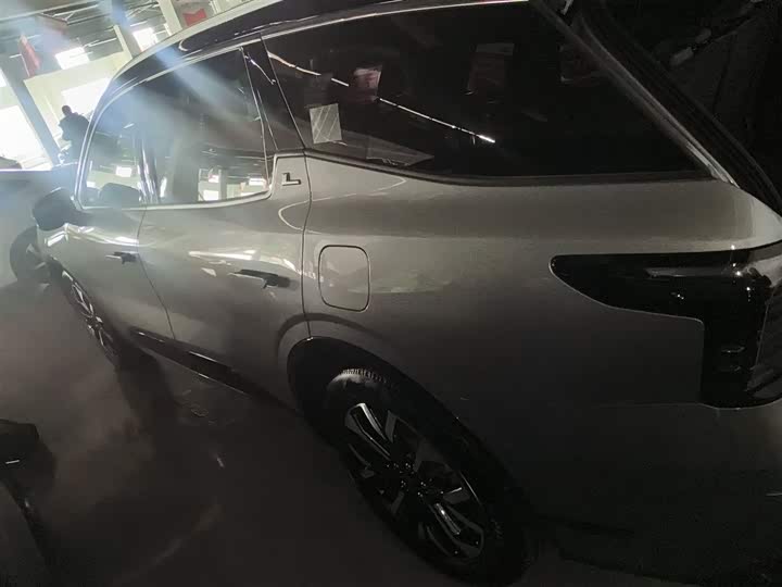 Фото 5 - Ford Edge