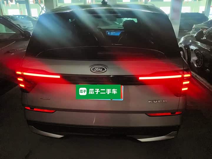 Фото 6 - Ford Edge