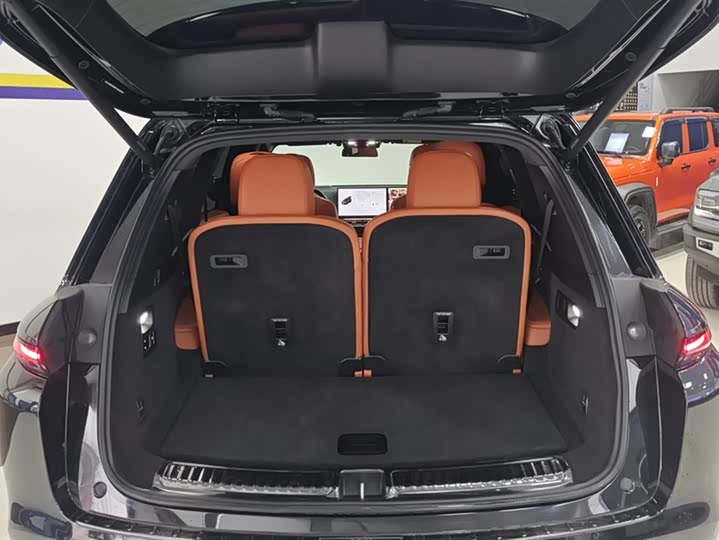 Фото 4 - LiXiang L8