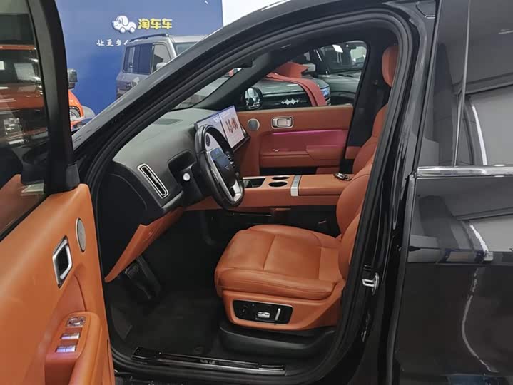 Фото 9 - LiXiang L8