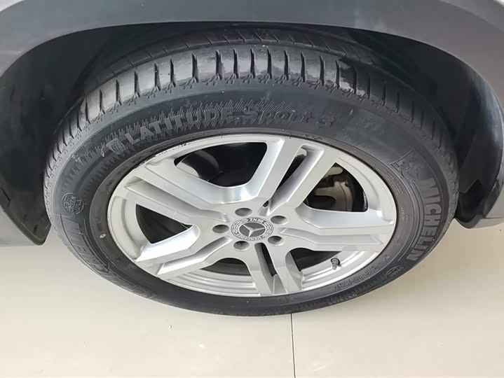 Фото 6 - Mercedes-Benz GLB-Class