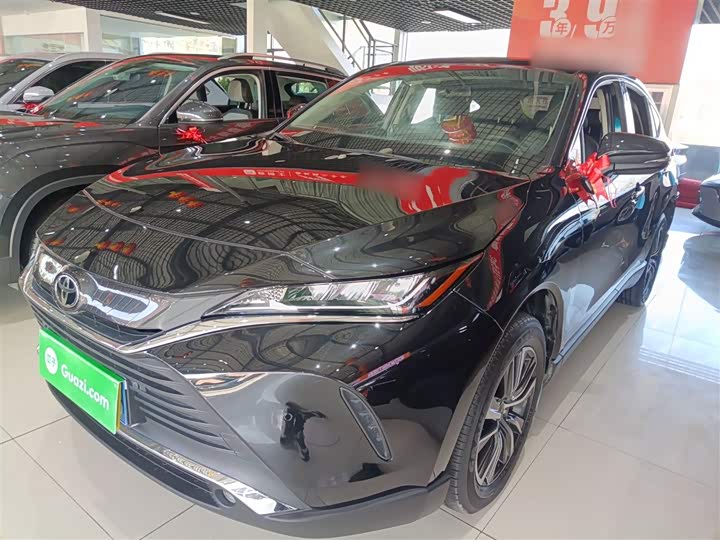 Фото 1 - Toyota Harrier