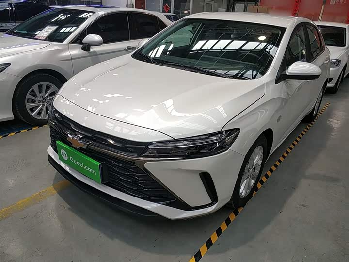 Фото 2 - Chevrolet Monza