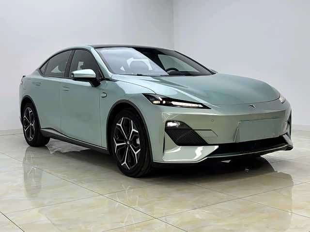 Фото 3 - Changan Deepal SL03