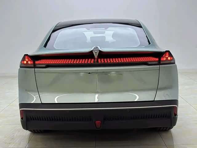 Фото 7 - Changan Deepal SL03