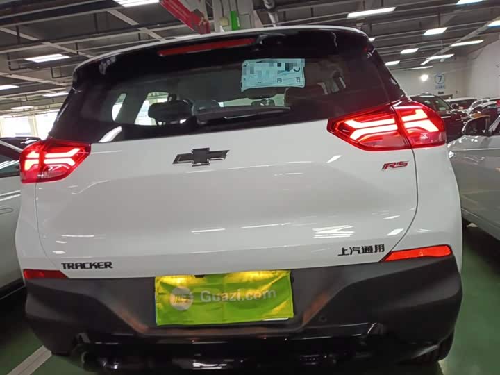 Фото 6 - Chevrolet Tracker