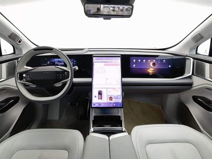 Фото 5 - HiPhi Y