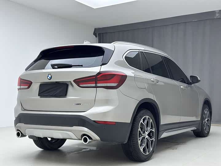 Фото 3 - BMW X1