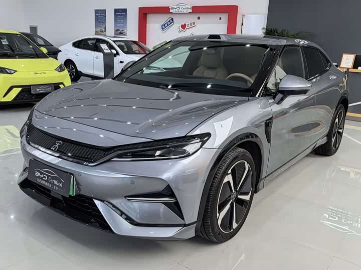 Фото 1 - BYD Song L