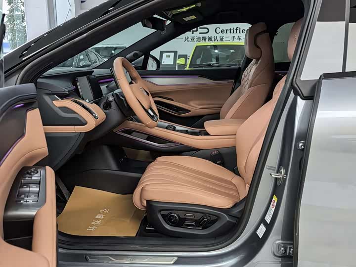 Фото 4 - BYD Song L