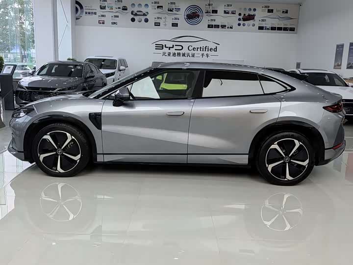 Фото 6 - BYD Song L