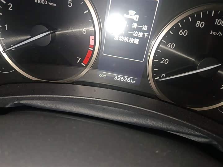 Фото 5 - Lexus NX