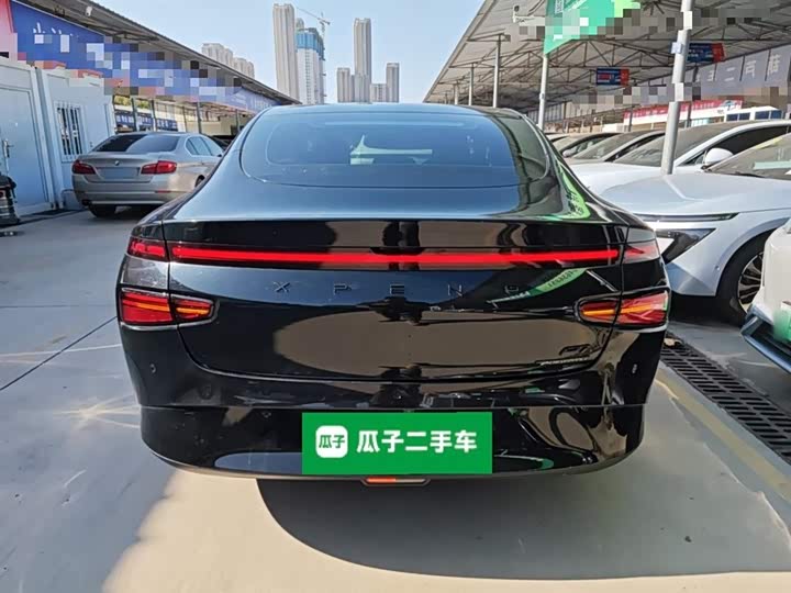 Фото 6 - XPeng P7