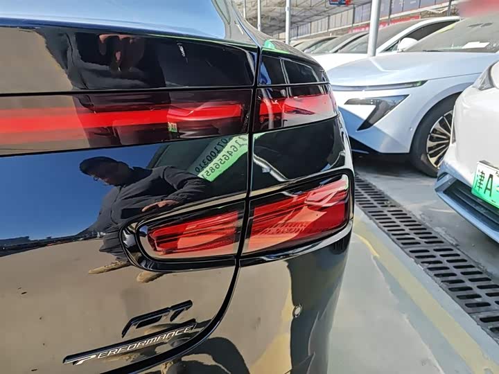 Фото 8 - XPeng P7