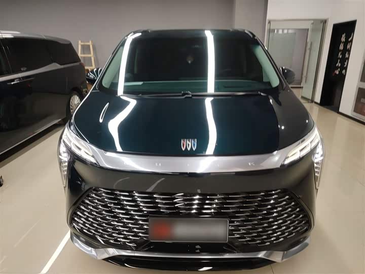 Фото 3 - Buick GL8 Century