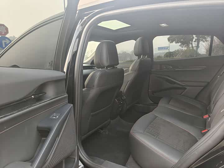 Фото 6 - Ford Mondeo