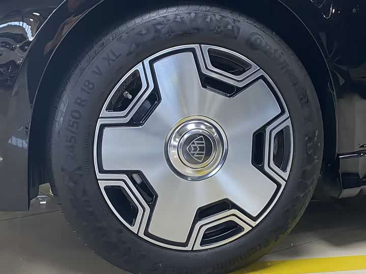 Фото 4 - Mercedes-Benz V-Class