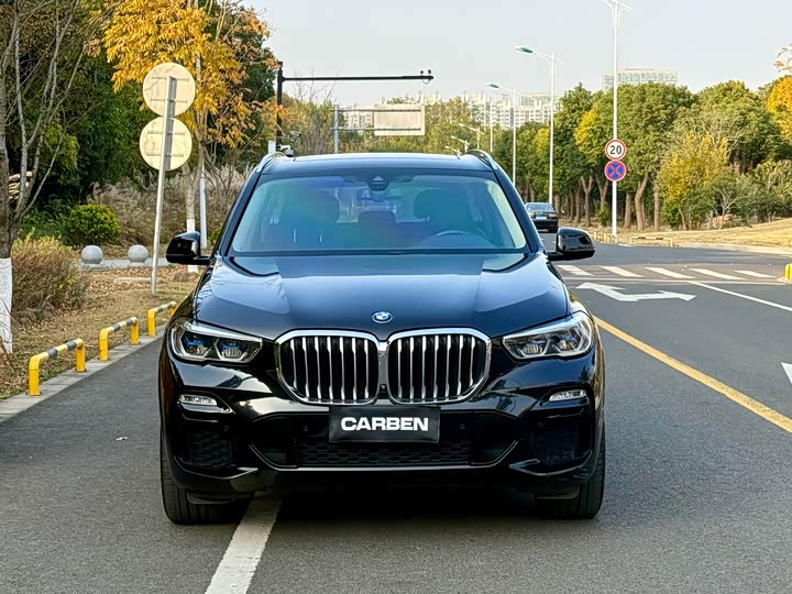 Фото 2 - BMW X5