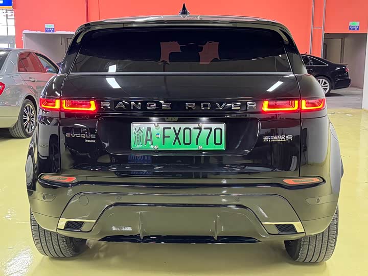 Фото 8 - Land Rover Range Rover Evoque L Hybrid