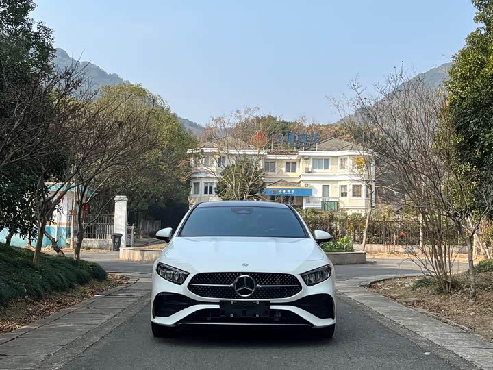 Фото 2 - Mercedes-Benz A-Class