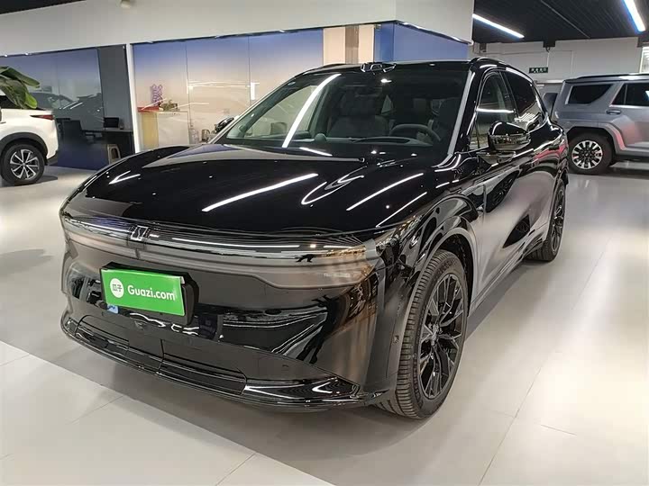 Фото 2 - Zeekr 7X