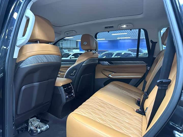 Фото 6 - Tank 500