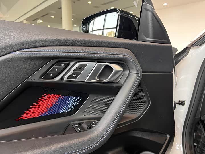 Фото 6 - BMW 2 Series