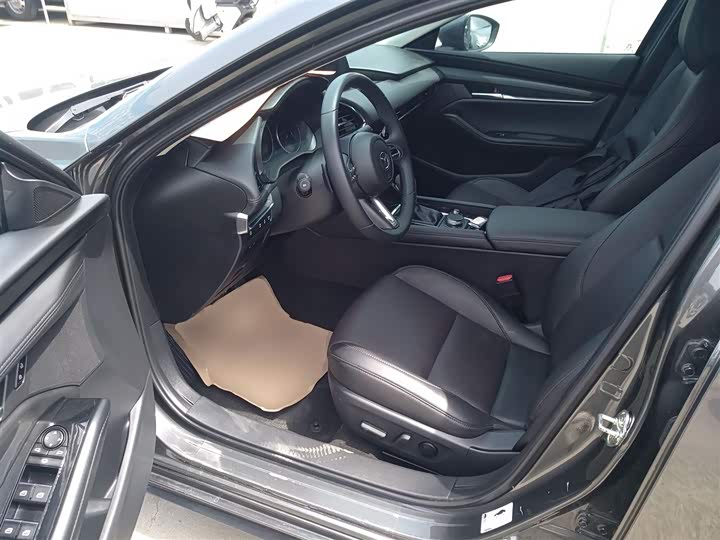 Фото 7 - Mazda 3 (Axela)