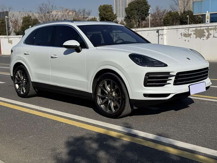 Фото 3 - Porsche Cayenne