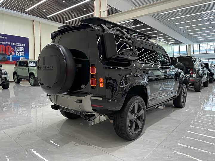 Фото 3 - Land Rover Defender