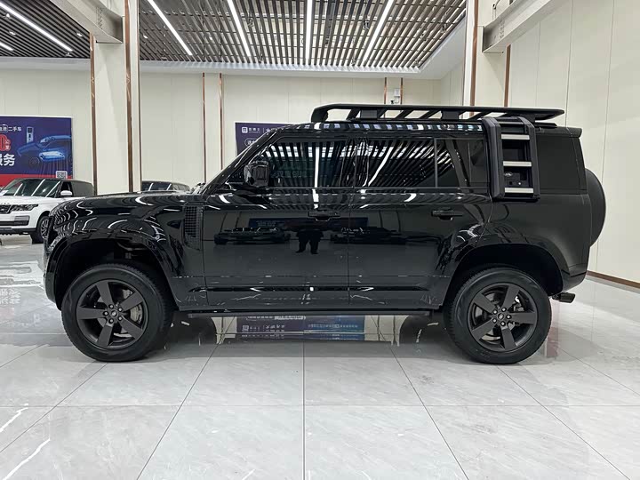 Фото 6 - Land Rover Defender