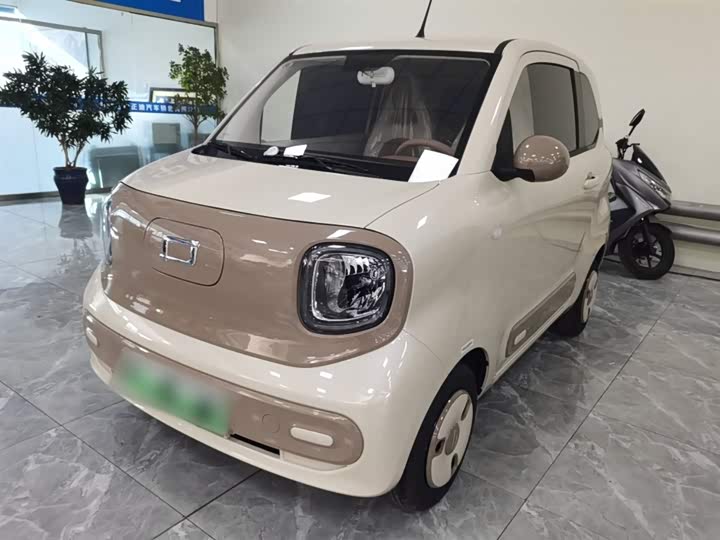 Фото 1 - Bestune Pony