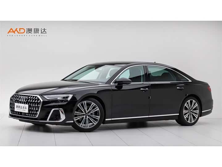 Фото 1 - Audi A8