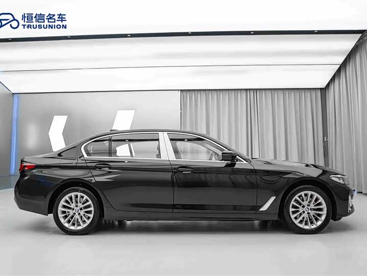 Фото 4 - BMW 5 Series