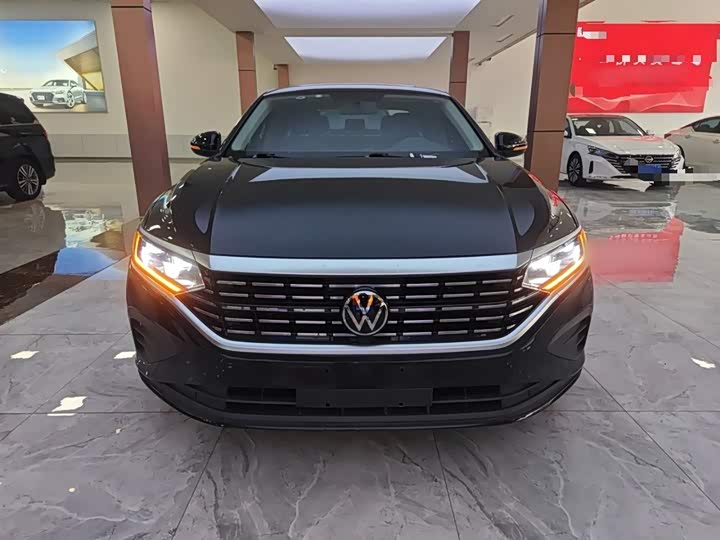 Фото 3 - Volkswagen Passat
