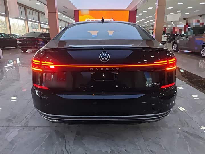 Фото 6 - Volkswagen Passat