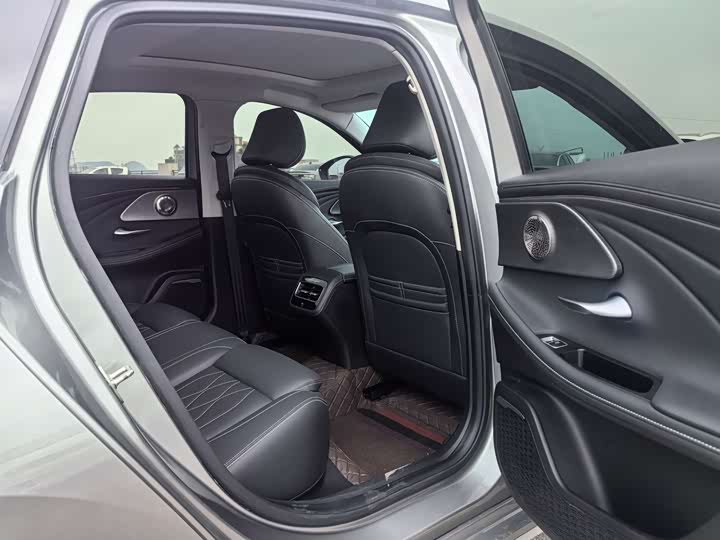 Фото 8 - Chery Arrizo 8