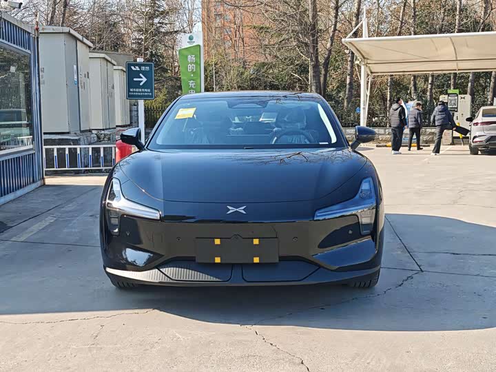 Фото 2 - XPeng Mona M03