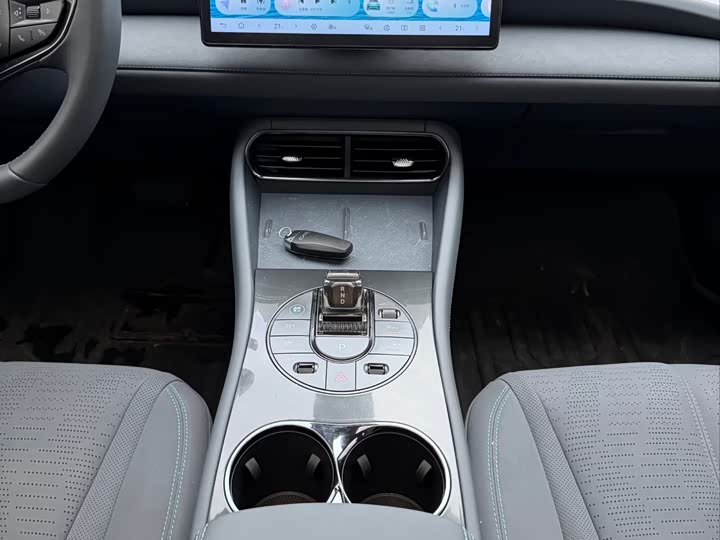 Фото 9 - BYD Seal 06 GT