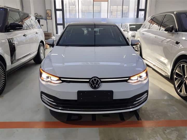 Фото 3 - Volkswagen Golf